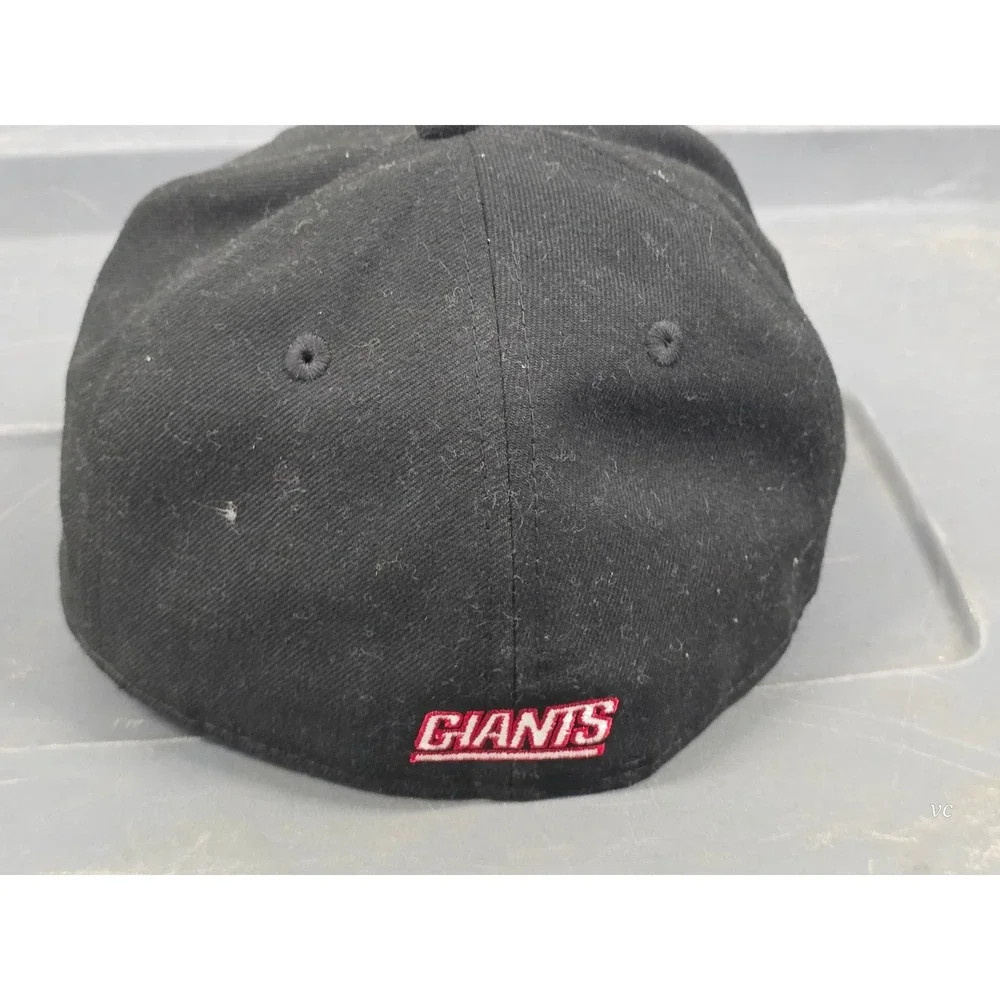 NY Giants New Era 59FIFTY Black Fitted Cap Size 7 1/8 (56.8cm) Flat Brim